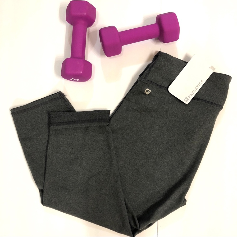 Salar Solid PowerHold Capri - NWT